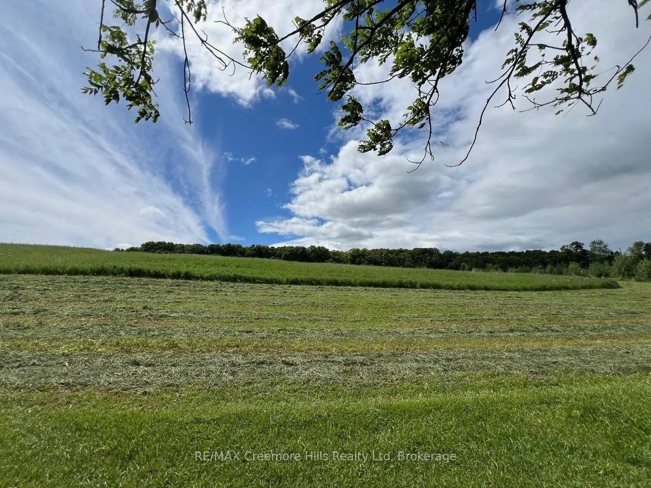 Photo 16 of 2332 Centre Line, Clearview, Rural Clearview — HOMEH