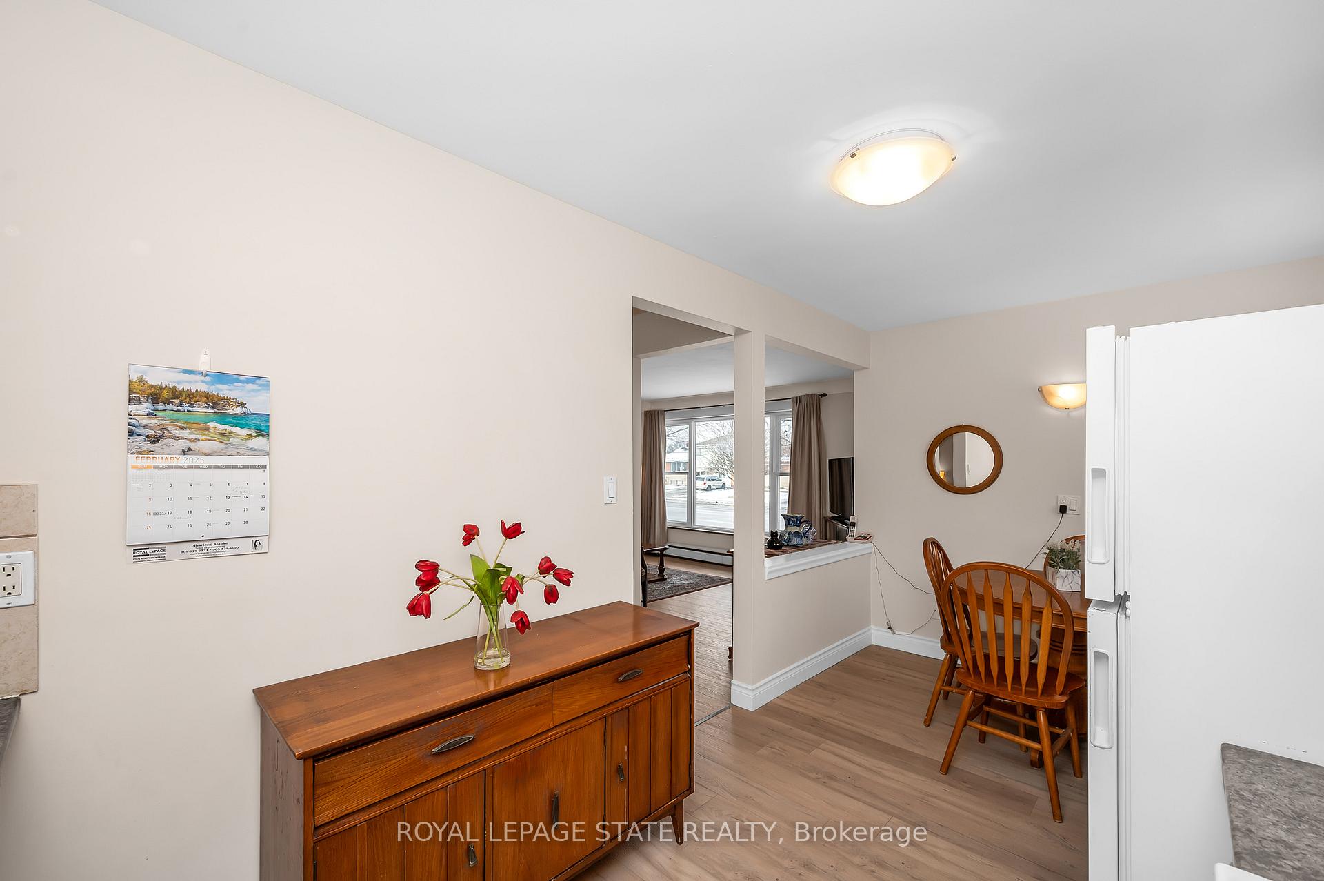 Photo 18 of 1070 Fennell Avenue E, Hamilton, Hampton Heights — HOMEH