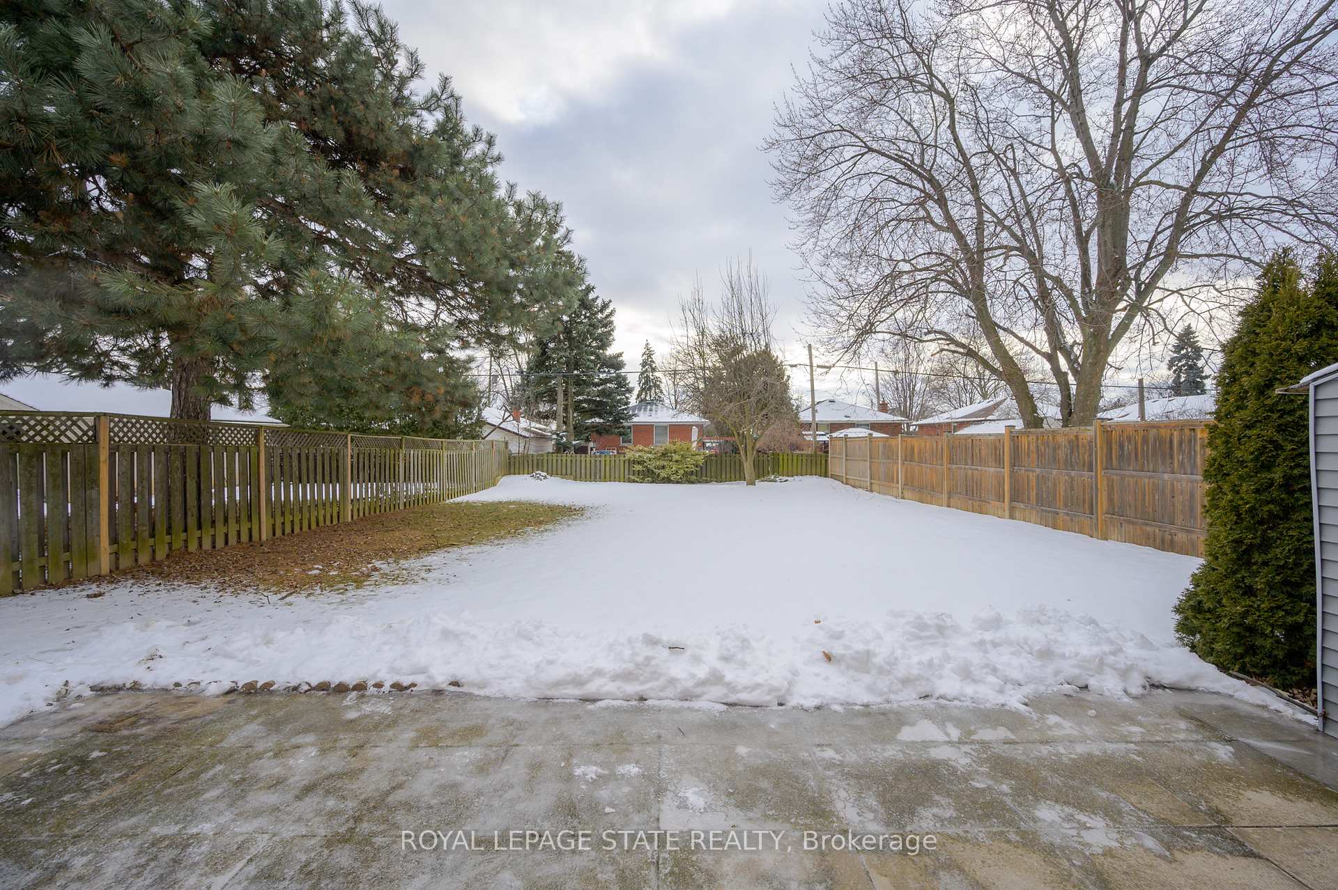 Photo 29 of 1070 Fennell Avenue E, Hamilton, Hampton Heights — HOMEH