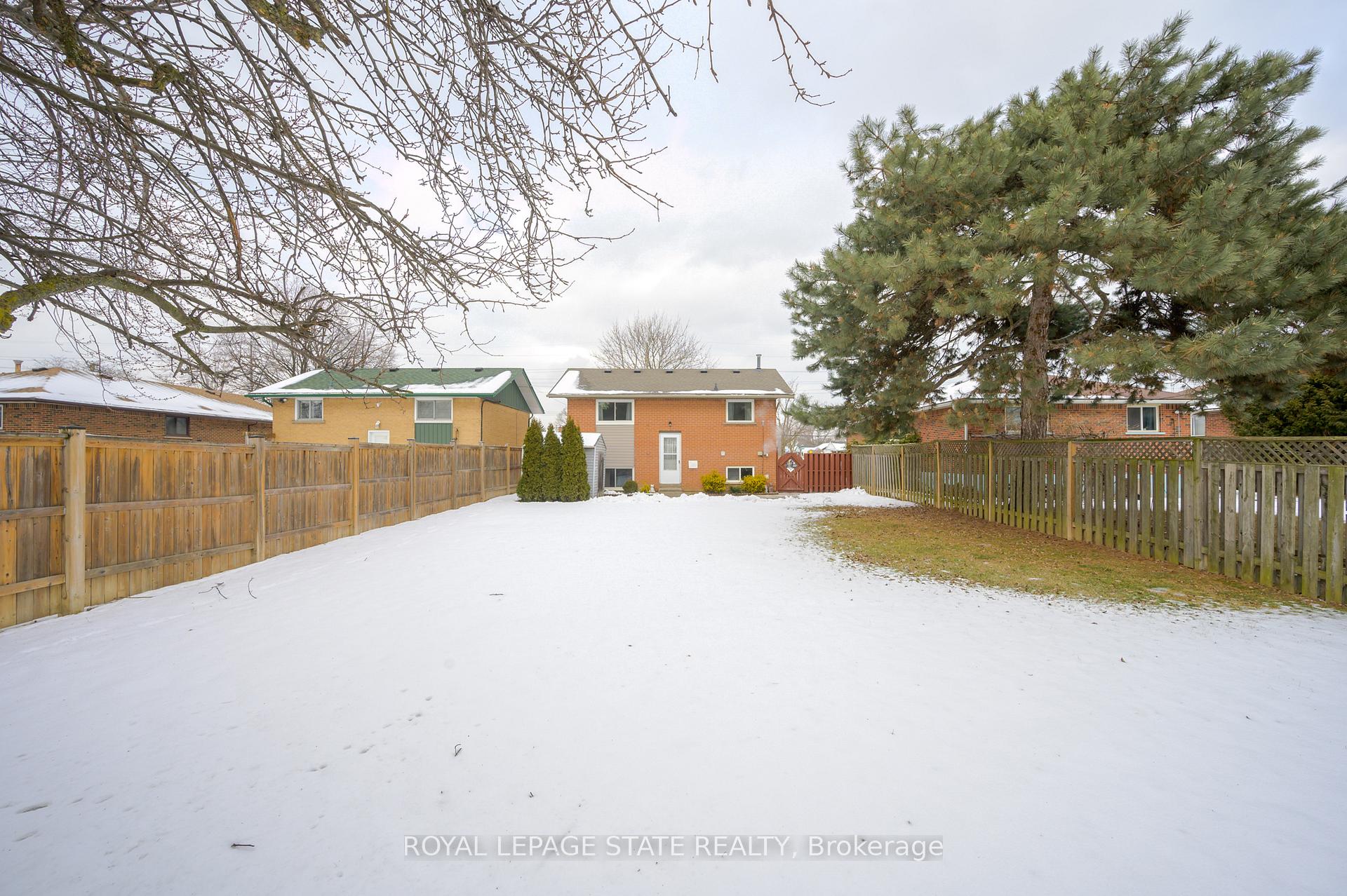 Photo 32 of 1070 Fennell Avenue E, Hamilton, Hampton Heights — HOMEH