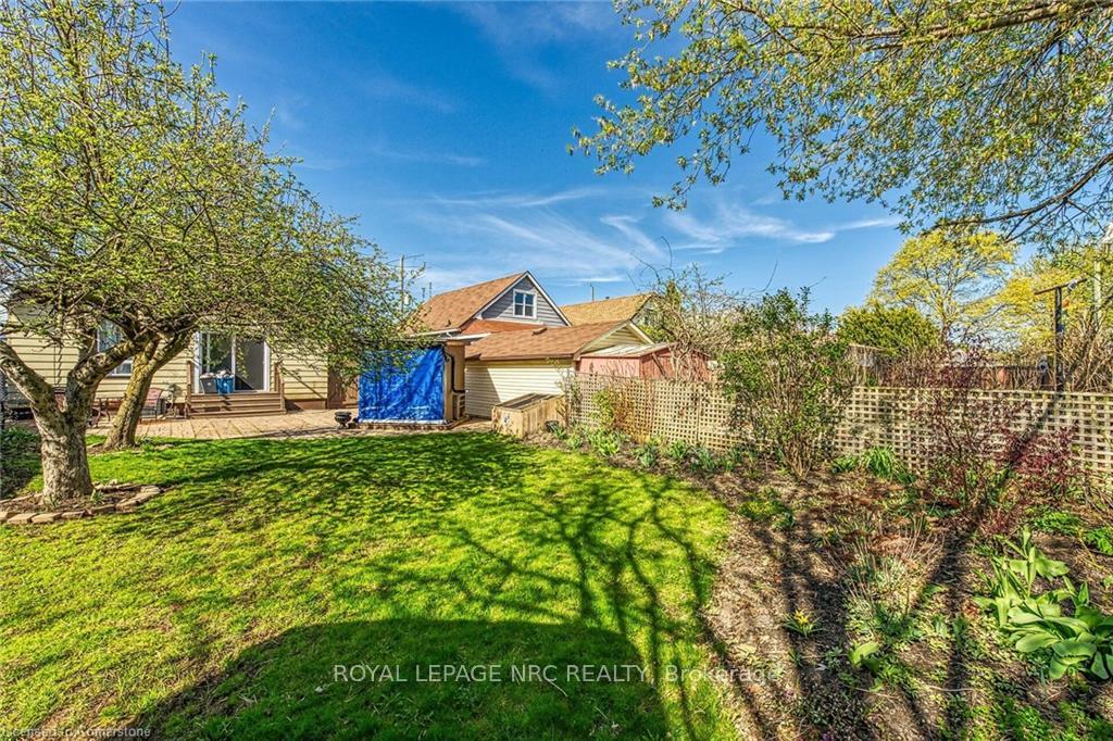 Photo 28 of 10 Eastbourne Avenue, St. Catharines, Facer — HOMEH