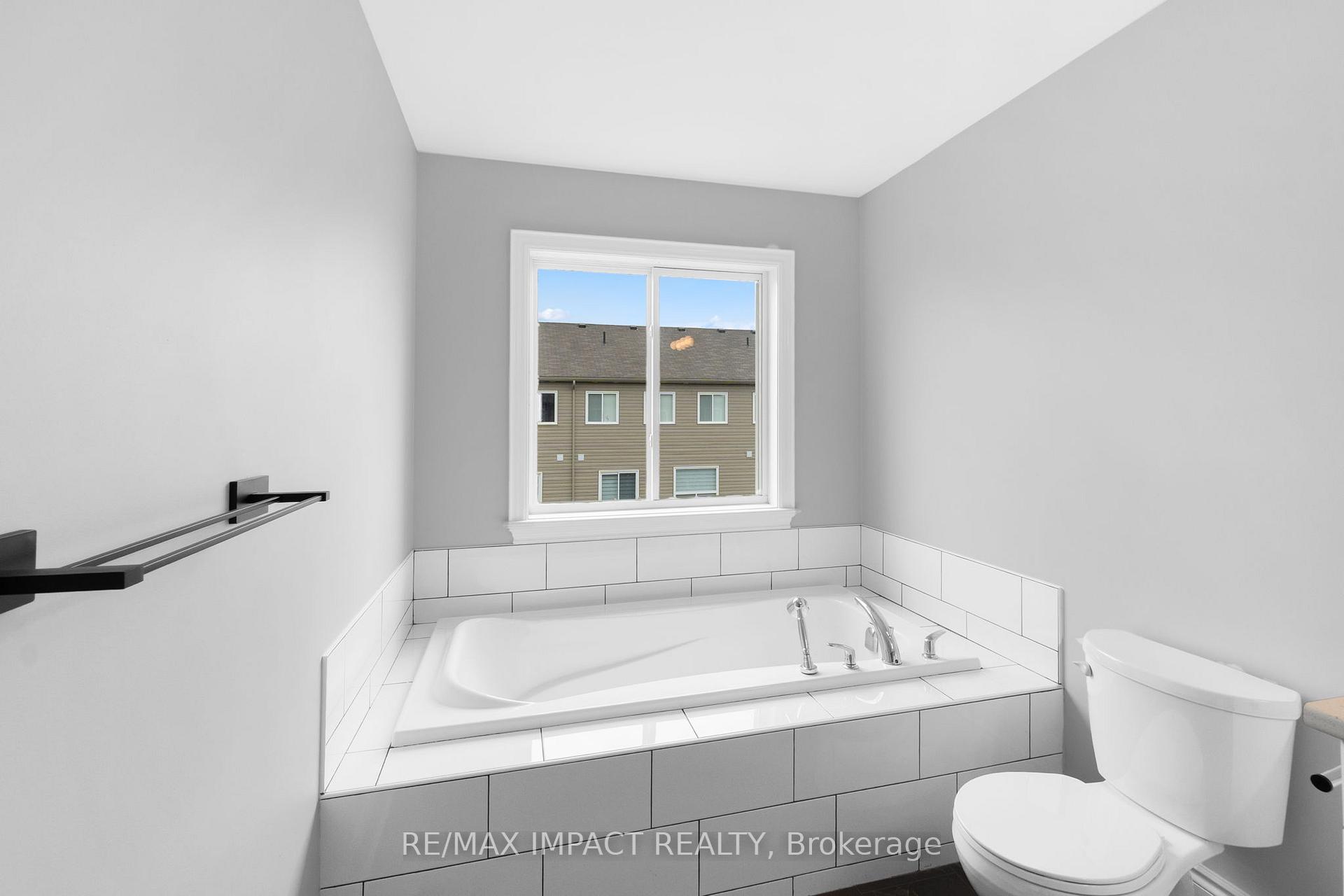 Photo 32 of 477 Hayward Street, Cobourg — HOMEH