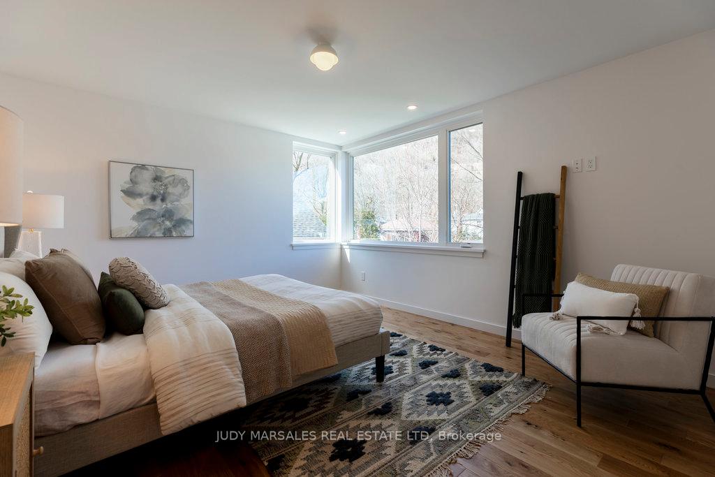 Photo 18 of 315 Park Street W, Hamilton, Dundas — HOMEH