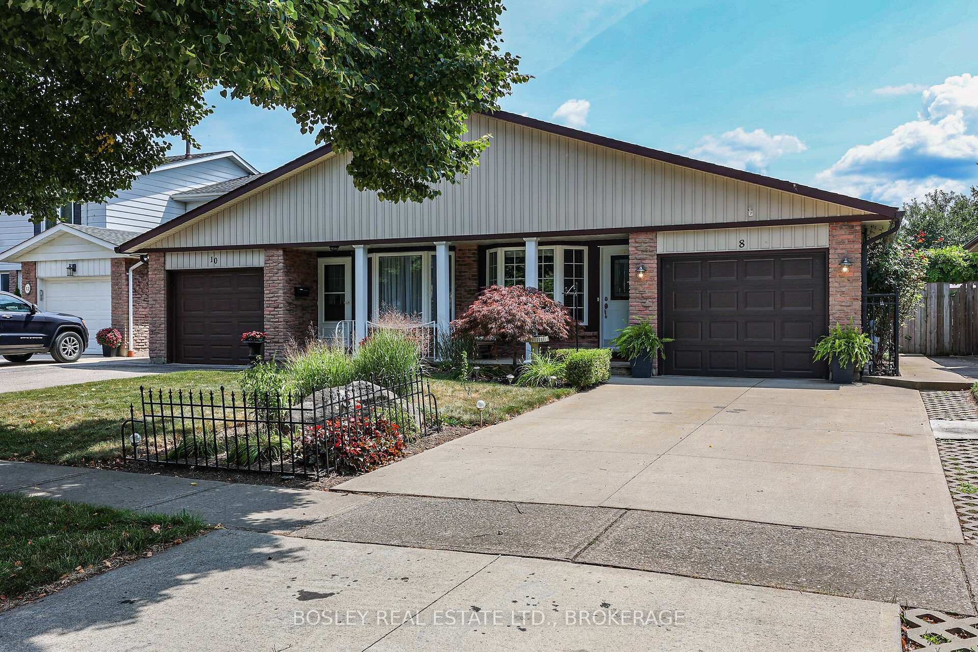 Photo 1 of 8 Kilkenny Drive, St. Catharines, Lakeshore — HOMEH