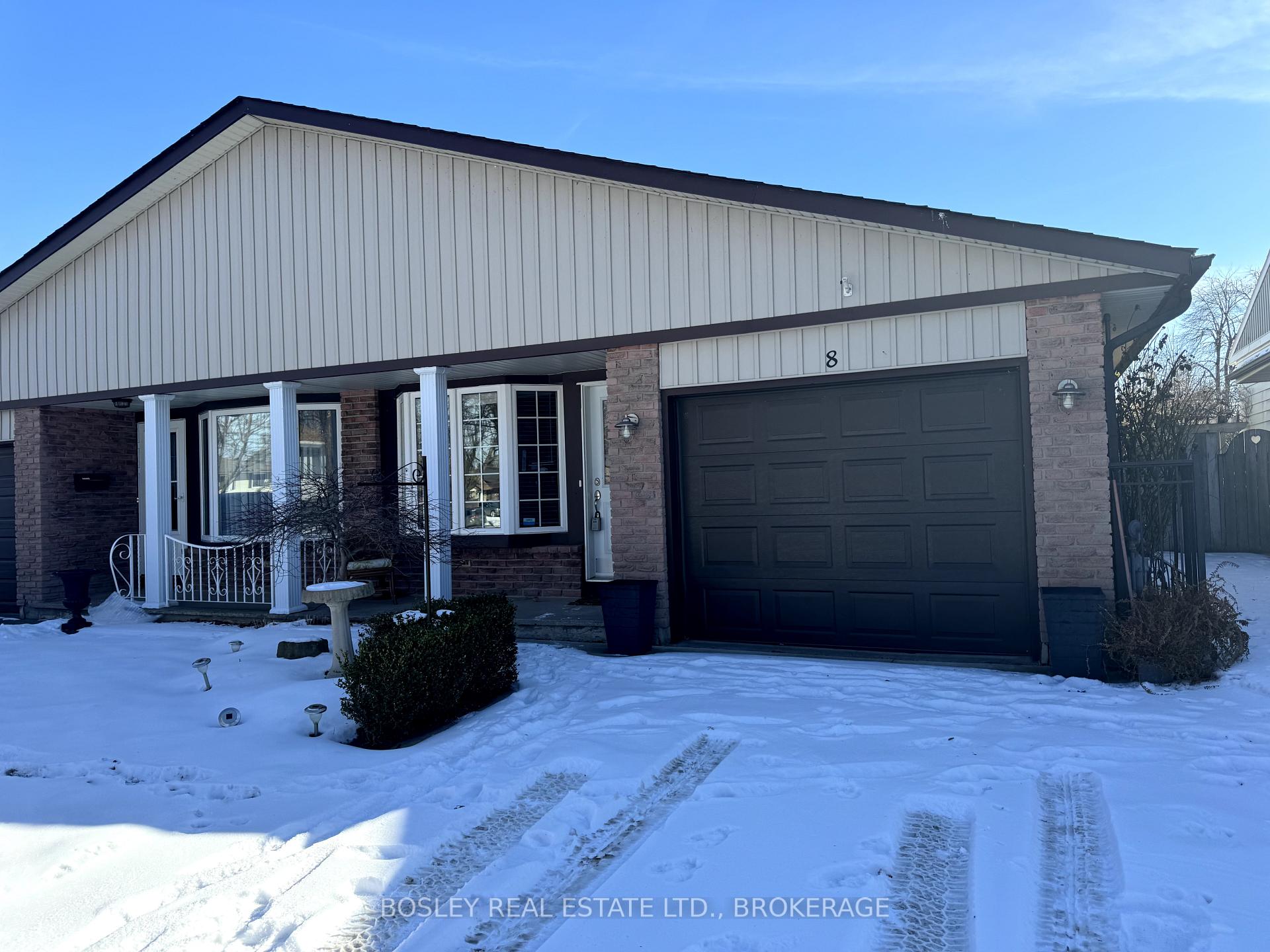 Photo 39 of 8 Kilkenny Drive, St. Catharines, Lakeshore — HOMEH
