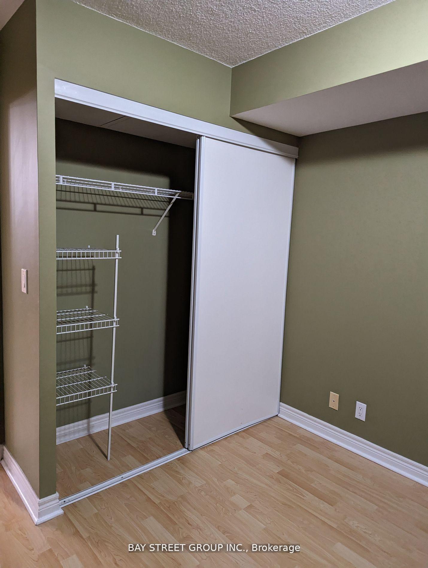 Photo 12 of Unit 1533, 33 Cox Boulevard, Markham, Unionville — HOMEH