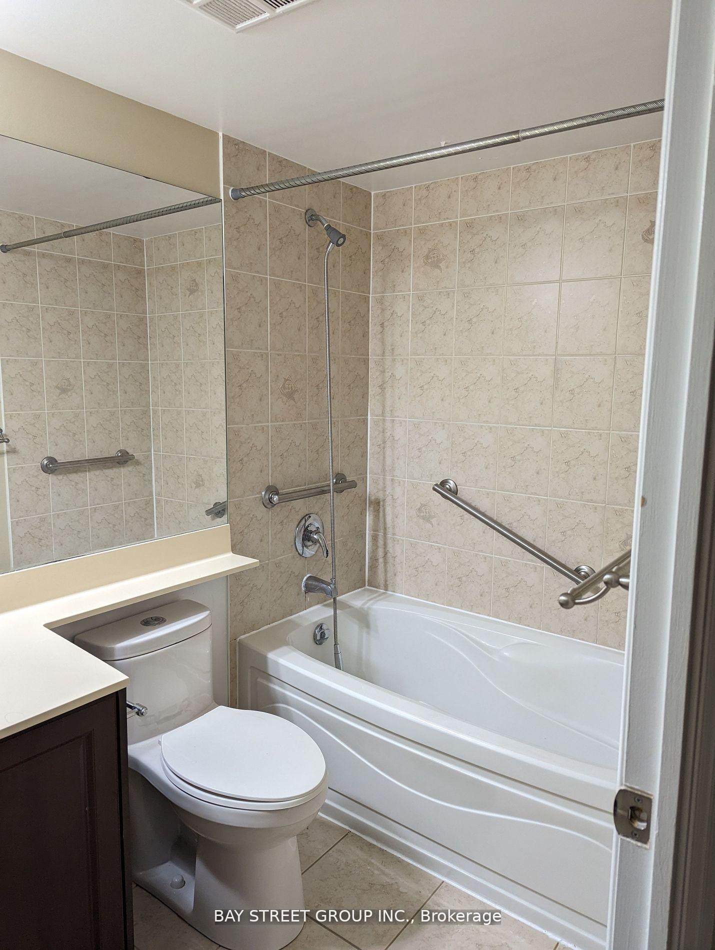 Photo 15 of Unit 1533, 33 Cox Boulevard, Markham, Unionville — HOMEH