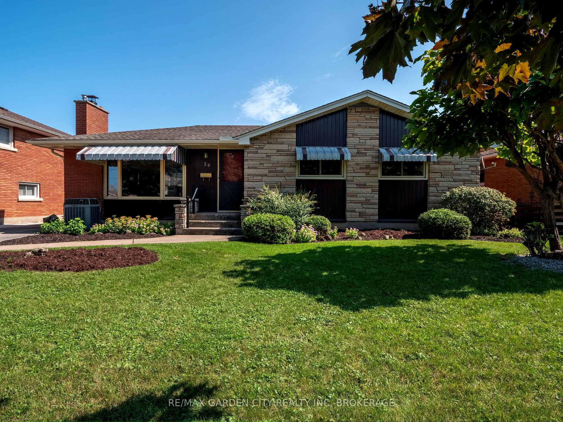 Photo 1 of 26 Stanley Street, St. Catharines, Vine/Linwell — HOMEH
