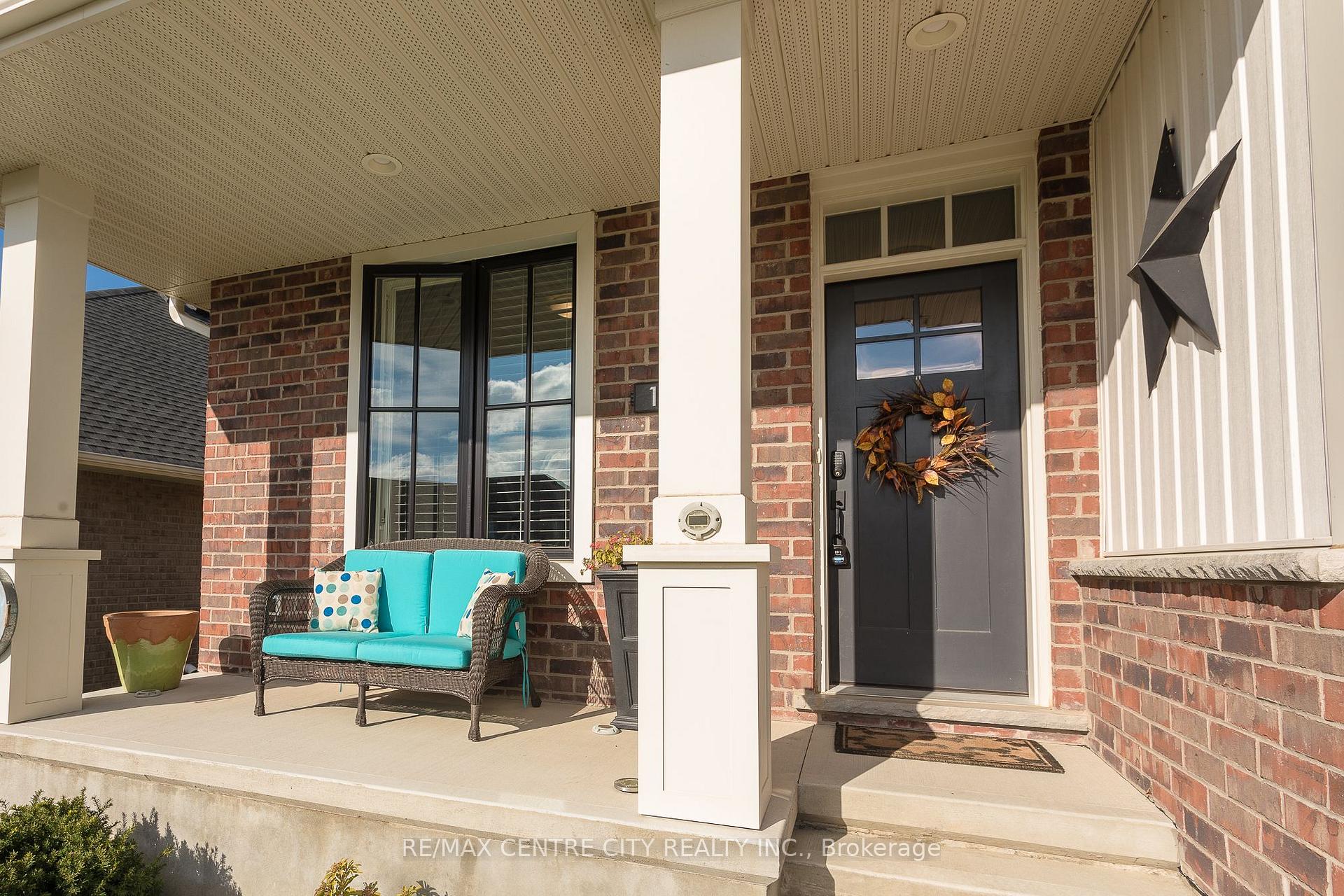 Photo 5 of 11 Cortland Terrace, St. Thomas — HOMEH