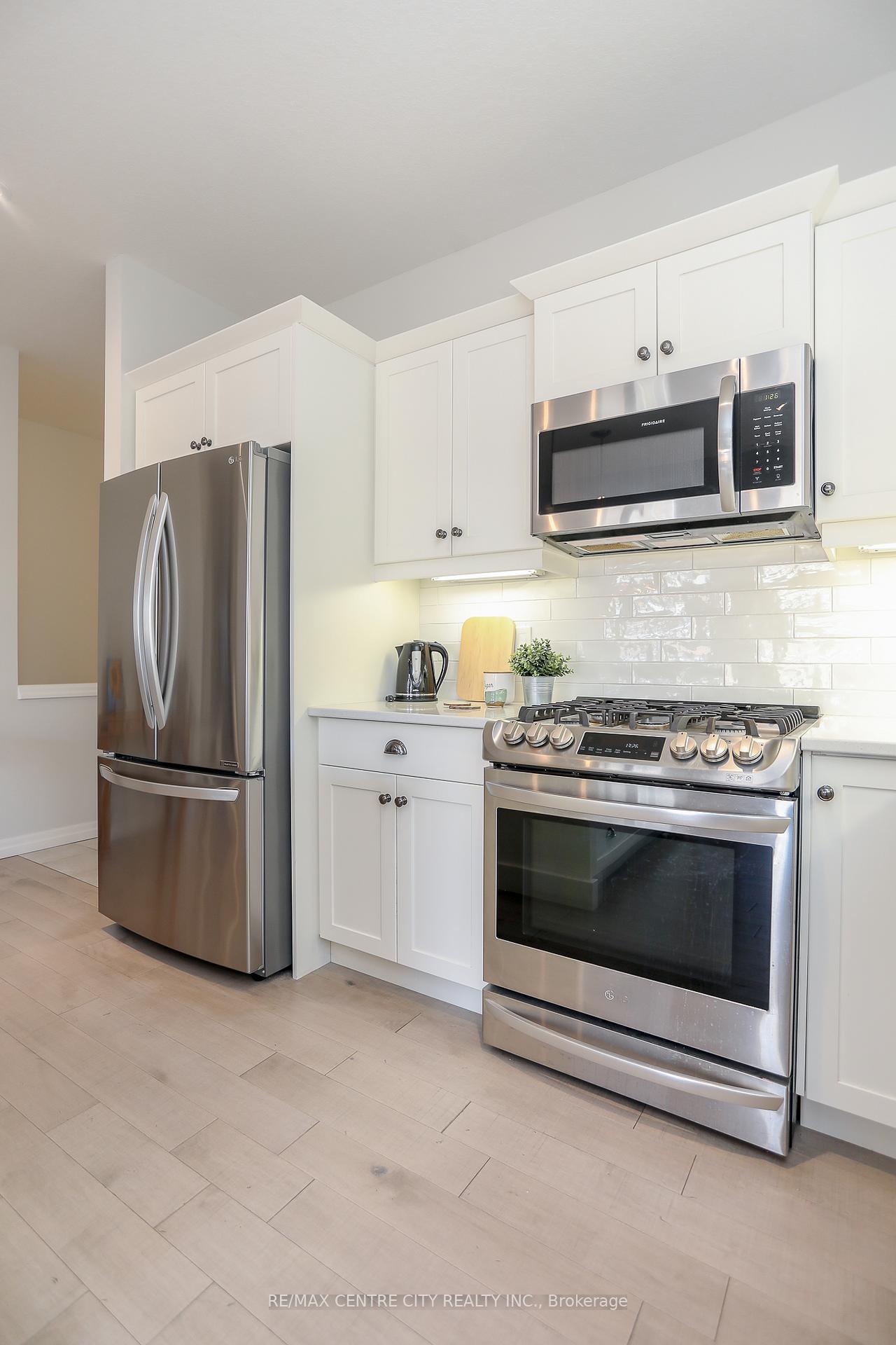 Photo 15 of 11 Cortland Terrace, St. Thomas — HOMEH