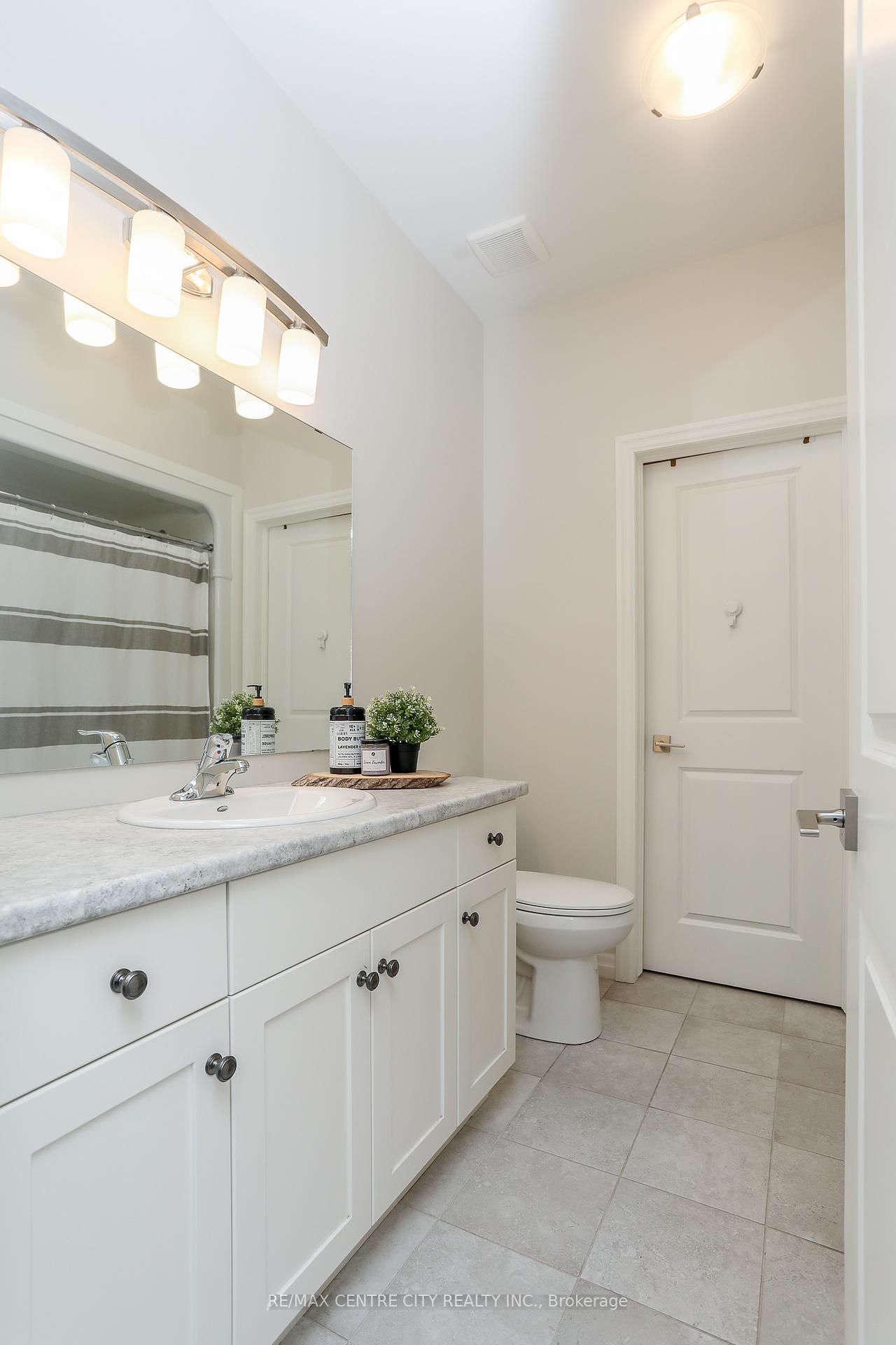 Photo 24 of 11 Cortland Terrace, St. Thomas — HOMEH