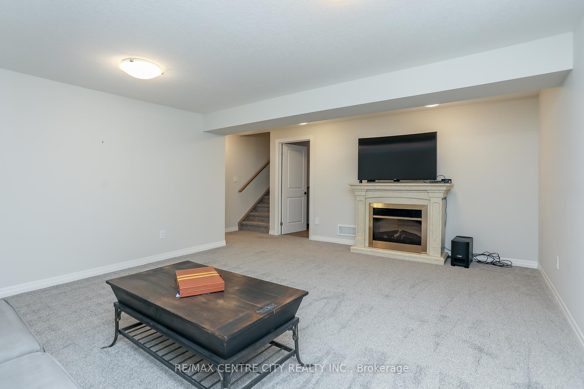 Photo 27 of 11 Cortland Terrace, St. Thomas — HOMEH
