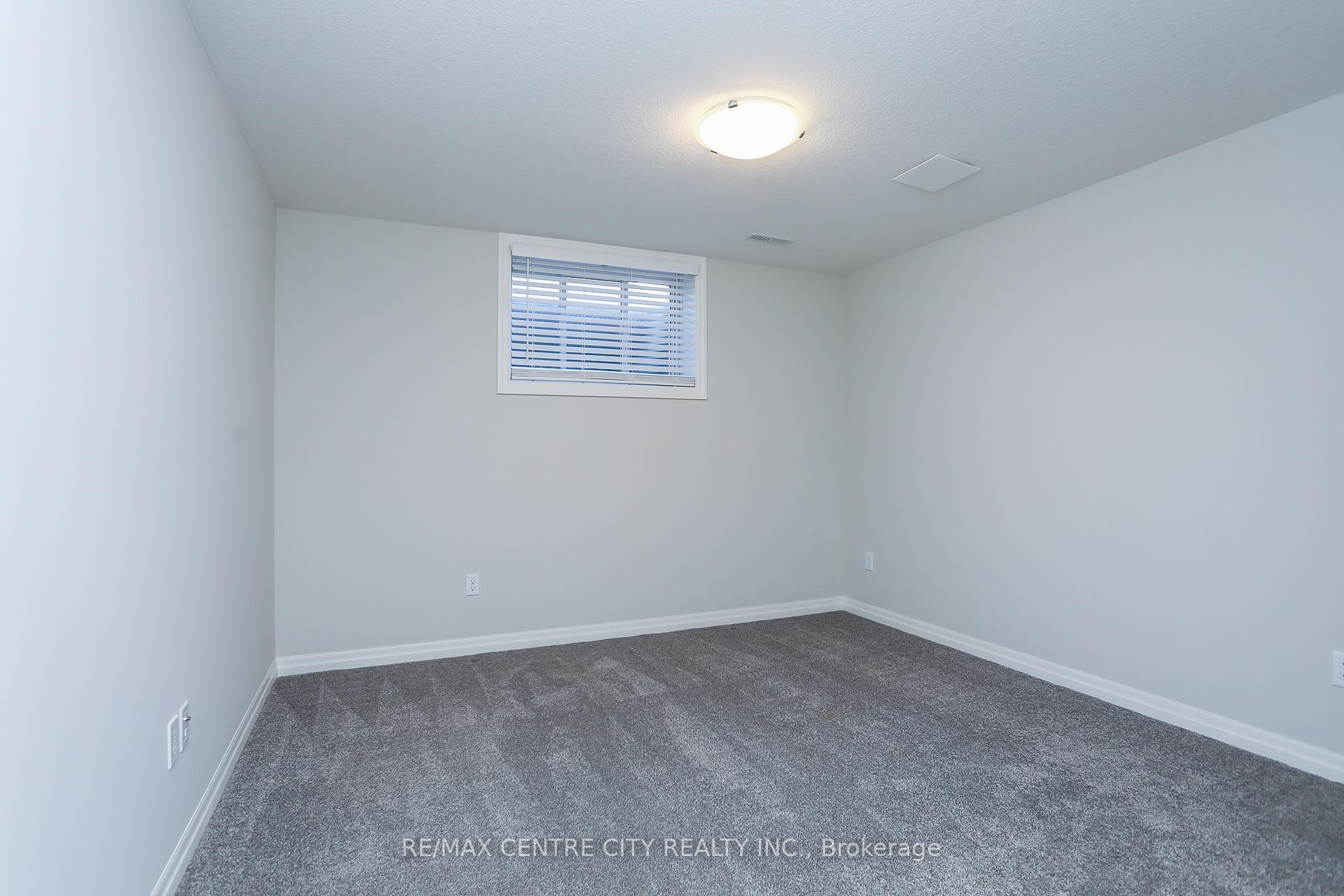 Photo 29 of 11 Cortland Terrace, St. Thomas — HOMEH