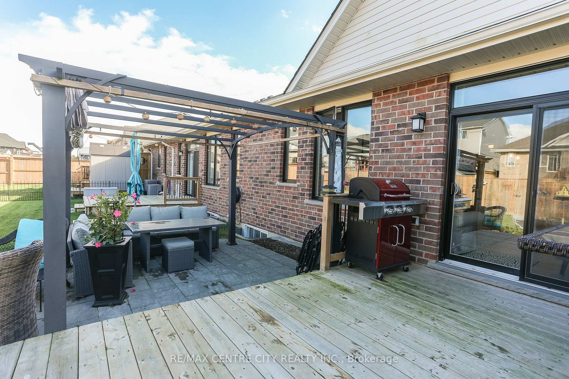 Photo 35 of 11 Cortland Terrace, St. Thomas — HOMEH