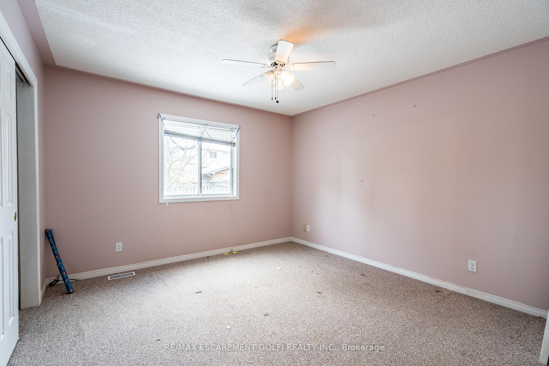 Photo 17 of 142 Vansickle Street, St. Catharines, Rykert/Vansickle — HOMEH
