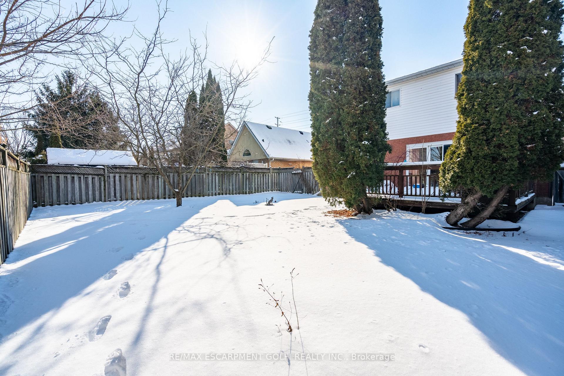 Photo 32 of 142 Vansickle Street, St. Catharines, Rykert/Vansickle — HOMEH