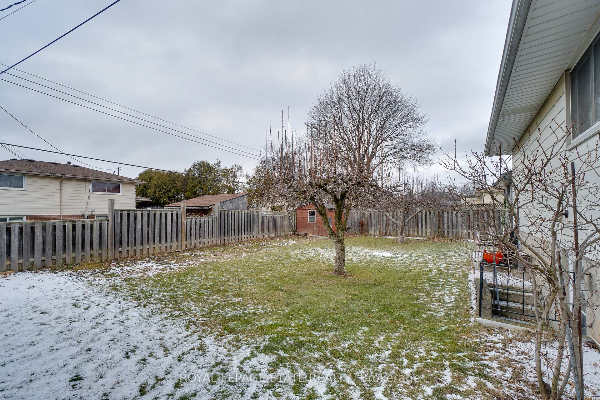 Photo 14 of 101 Stoney Brook Drive, Hamilton, Stoney Creek — HOMEH