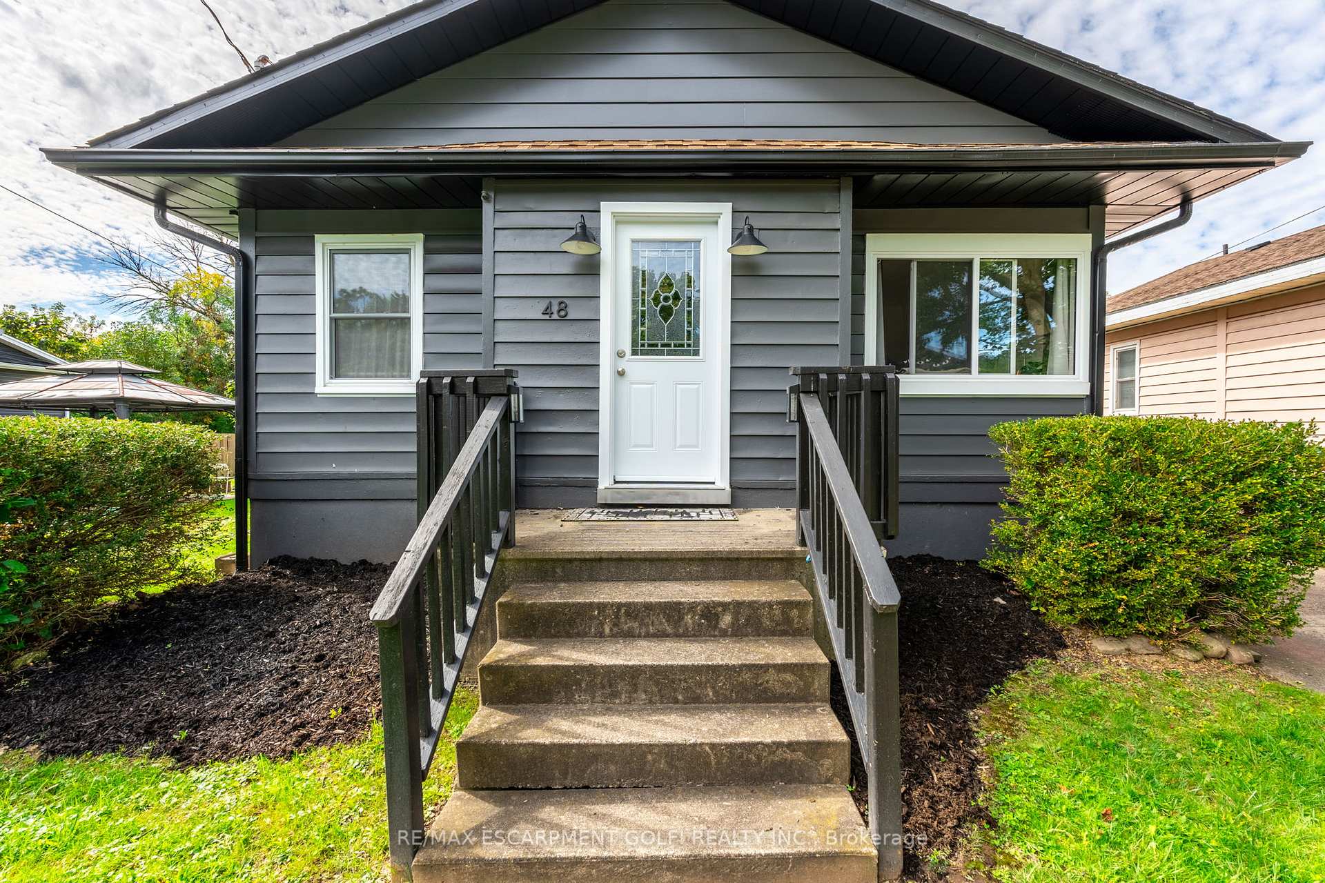 Photo 2 of 48 Merigold Street, St. Catharines, Western Hill — HOMEH