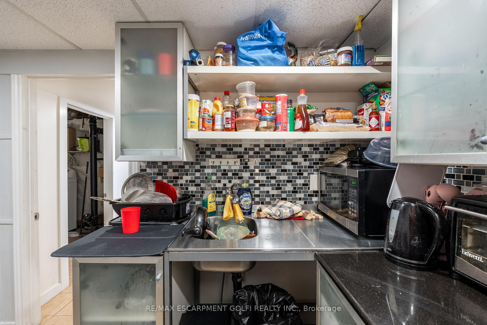 Photo 18 of 48 Merigold Street, St. Catharines, Western Hill — HOMEH