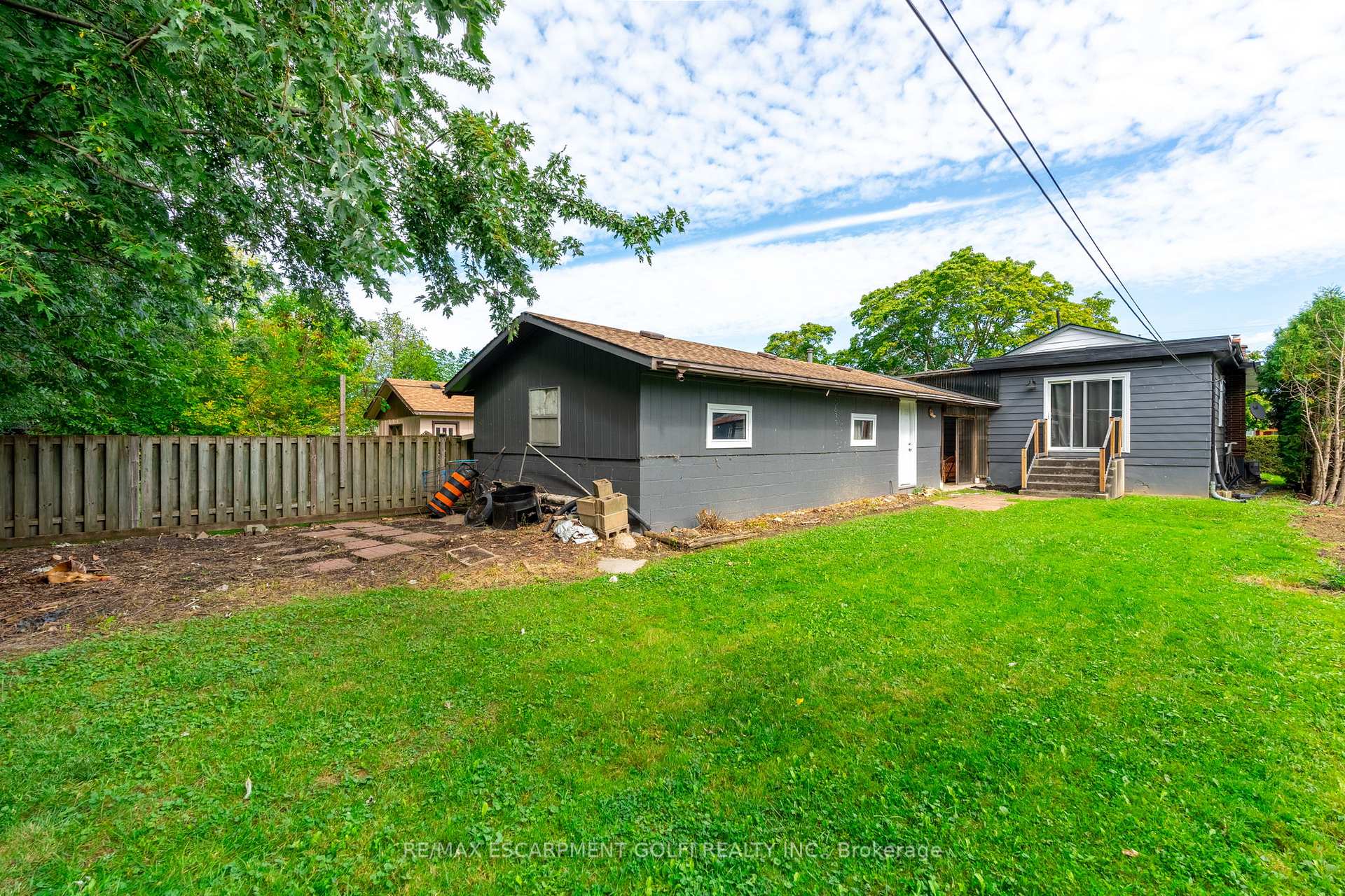 Photo 32 of 48 Merigold Street, St. Catharines, Western Hill — HOMEH