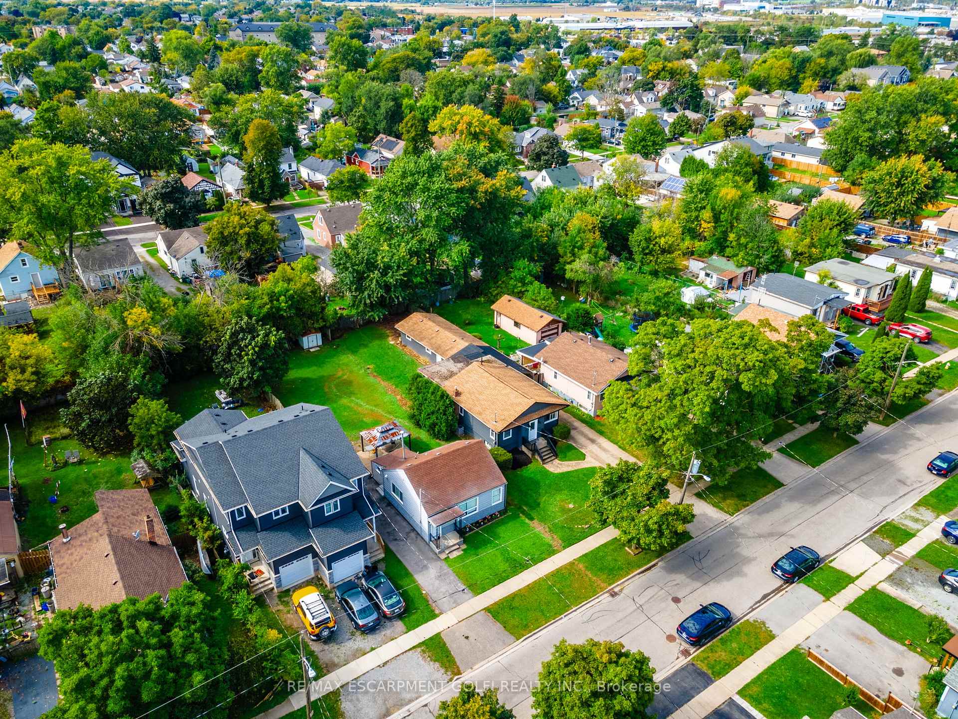 Photo 37 of 48 Merigold Street, St. Catharines, Western Hill — HOMEH