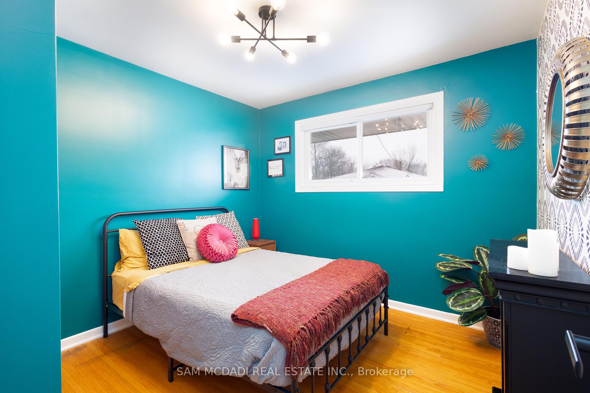 Photo 14 of 24 Regent Drive, St. Catharines, Vine/Linwell — HOMEH