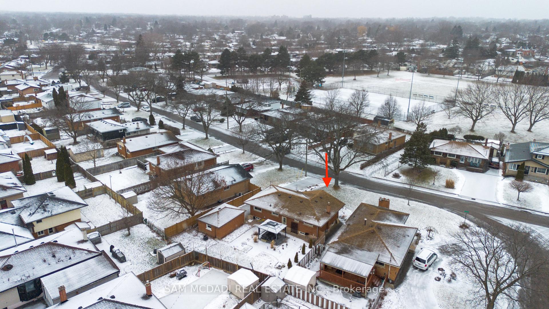 Photo 36 of 24 Regent Drive, St. Catharines, Vine/Linwell — HOMEH