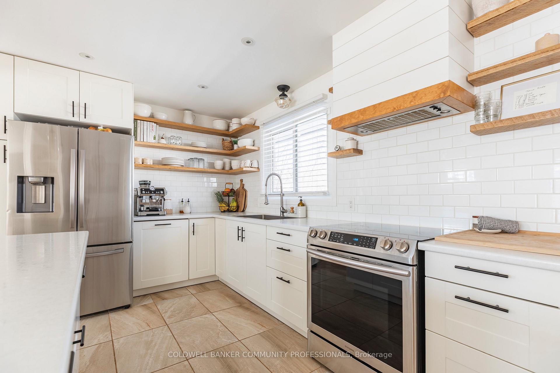 Photo 12 of 627 Niagara Street, St. Catharines, Vine/Linwell — HOMEH