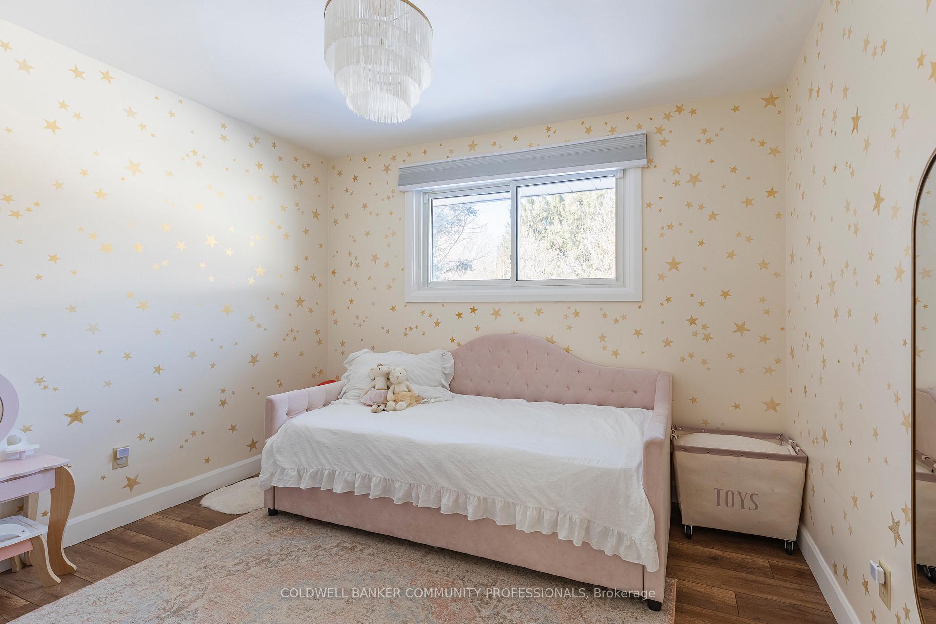 Photo 17 of 627 Niagara Street, St. Catharines, Vine/Linwell — HOMEH