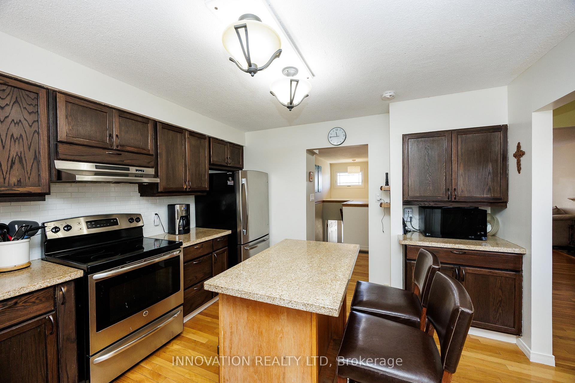 Photo 12 of 10 Julian Street, Carleton Place — HOMEH