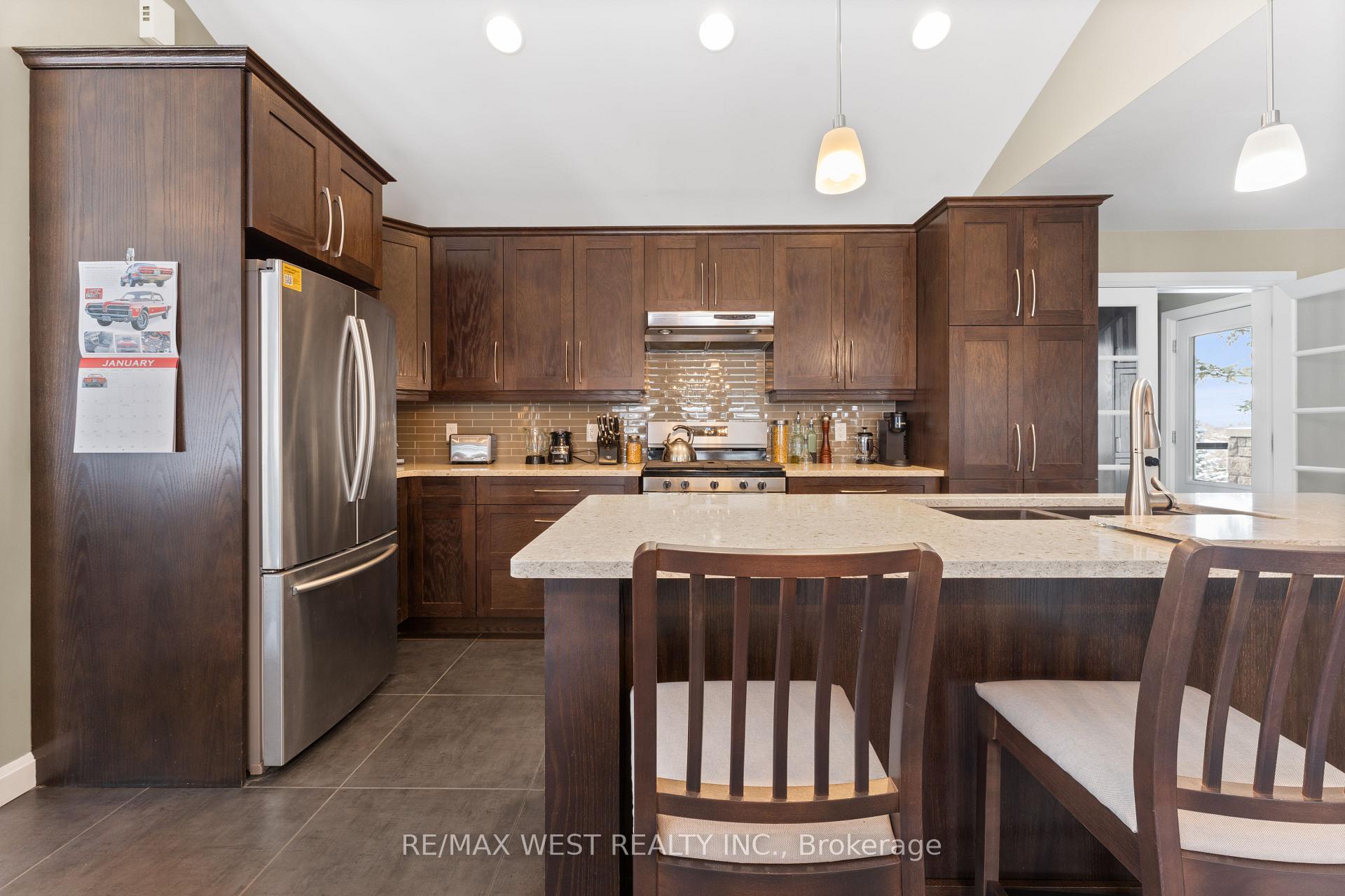 Photo 5 of 222 Golf Course Road, Callander — HOMEH