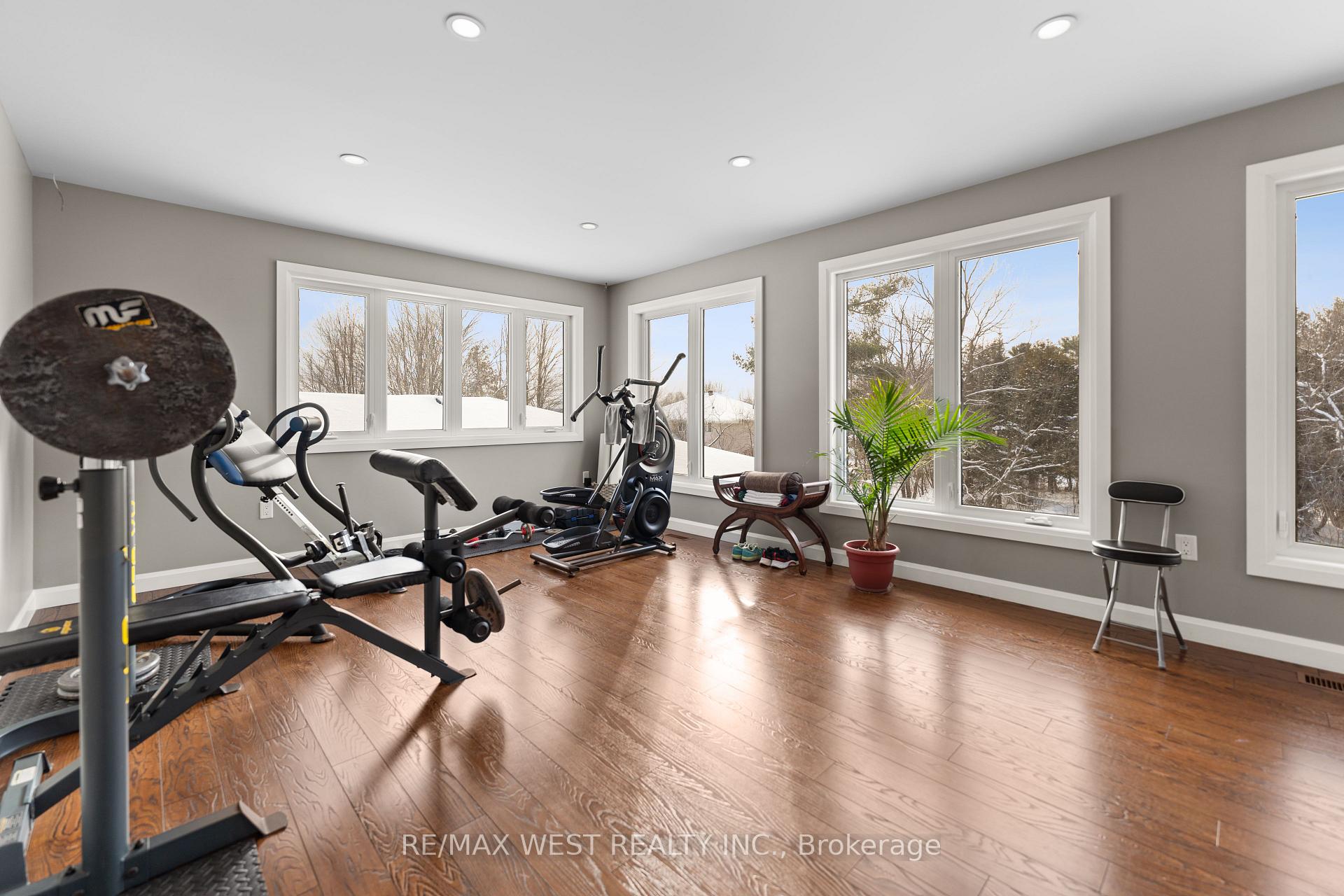 Photo 13 of 222 Golf Course Road, Callander — HOMEH