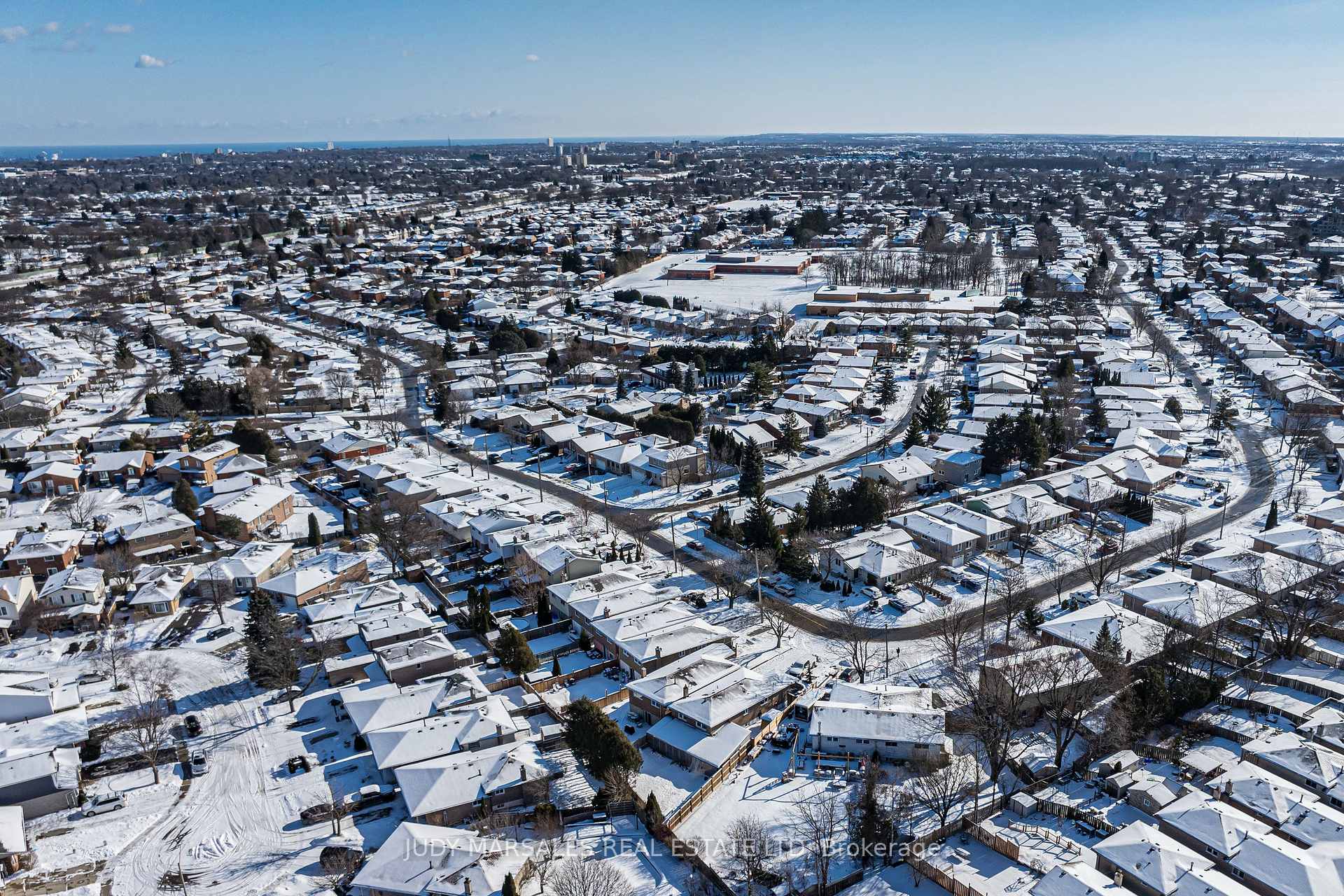 Photo 78 of 178 Greencedar Drive, Hamilton, Gurnett — HOMEH