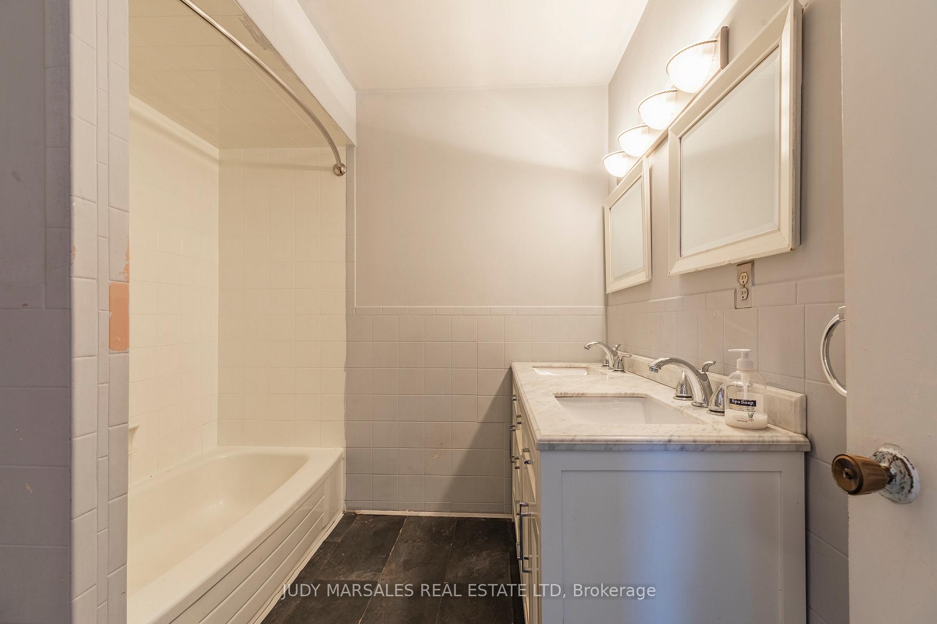Photo 41 of 178 Greencedar Drive, Hamilton, Gurnett — HOMEH