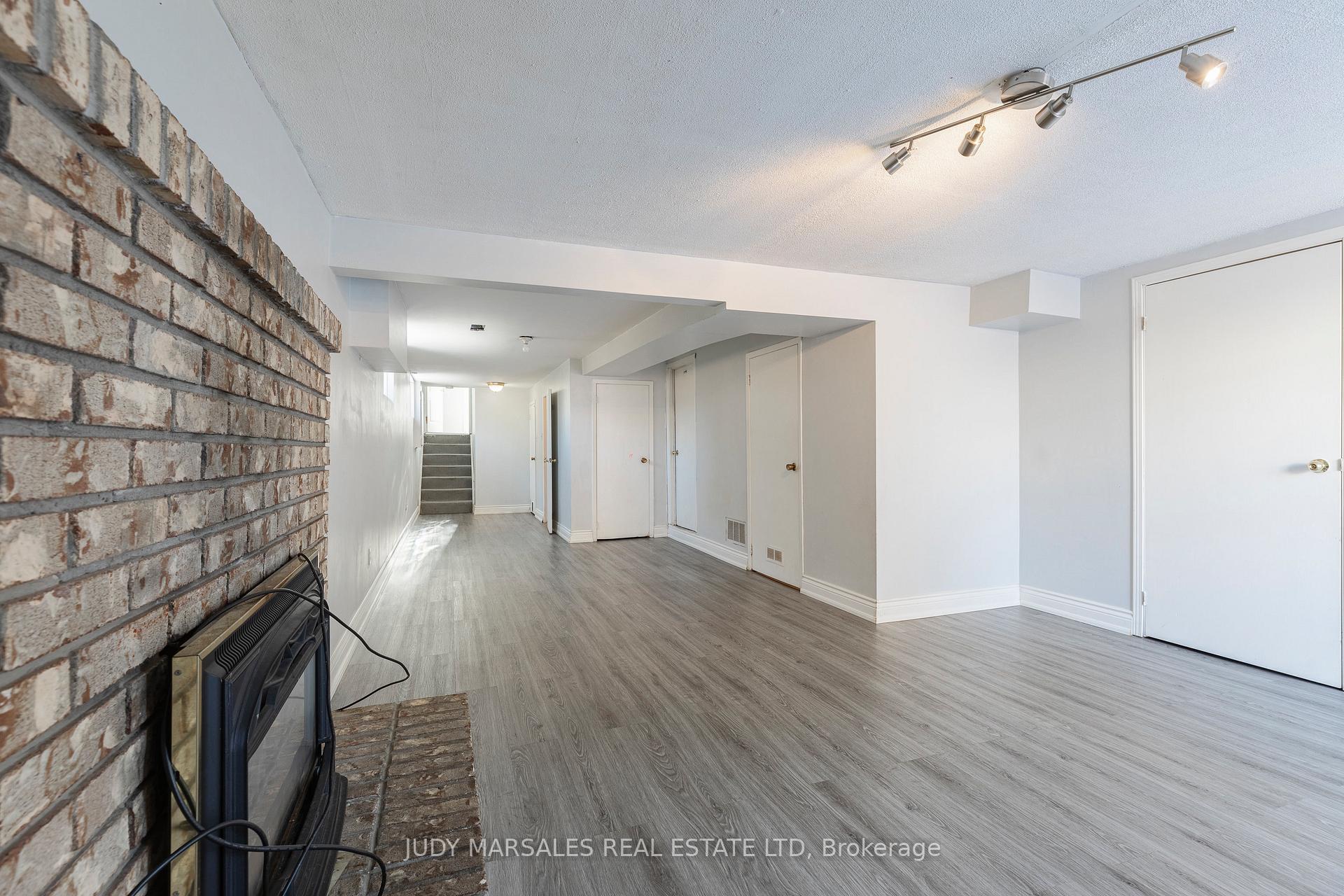 Photo 49 of 178 Greencedar Drive, Hamilton, Gurnett — HOMEH
