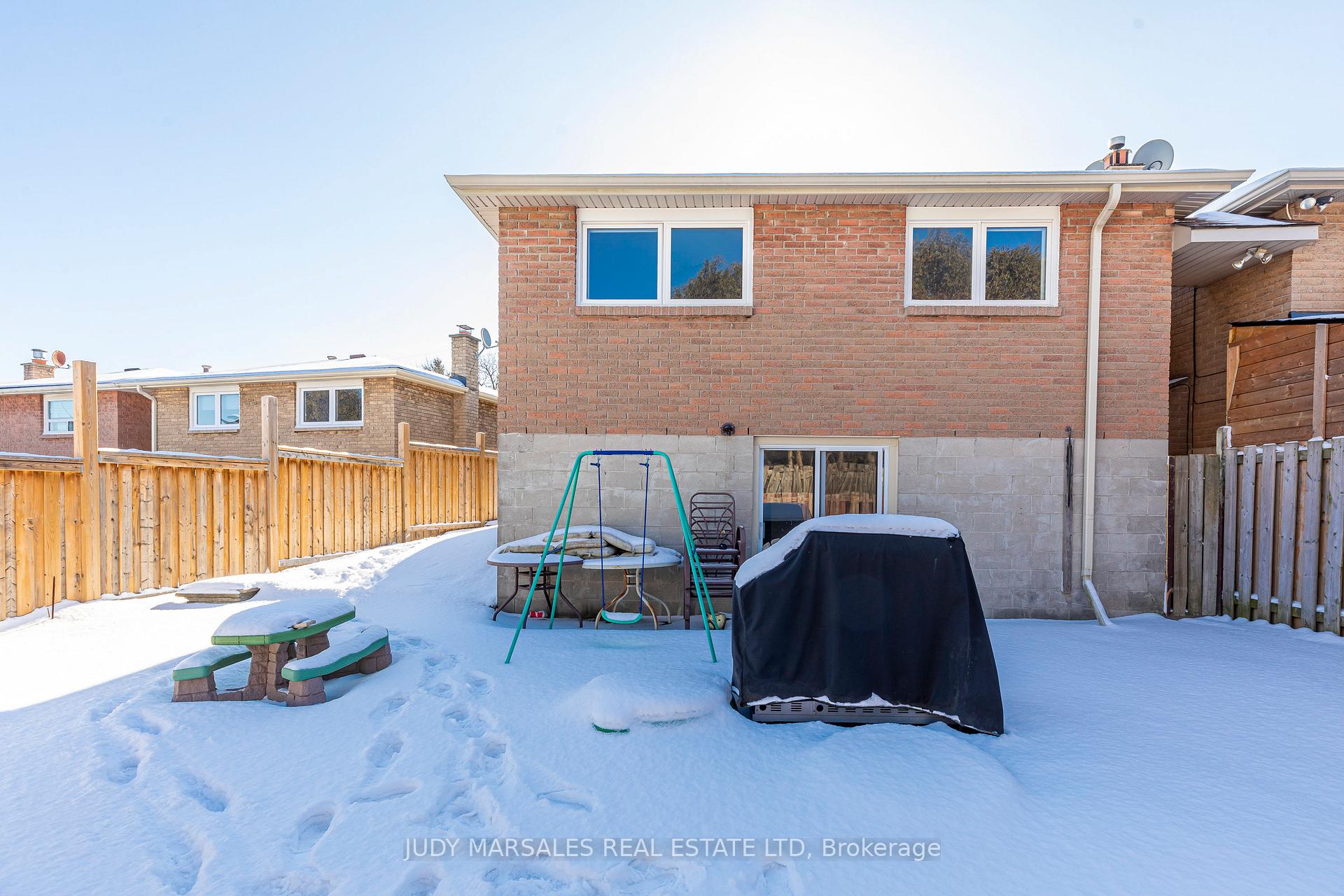 Photo 52 of 178 Greencedar Drive, Hamilton, Gurnett — HOMEH