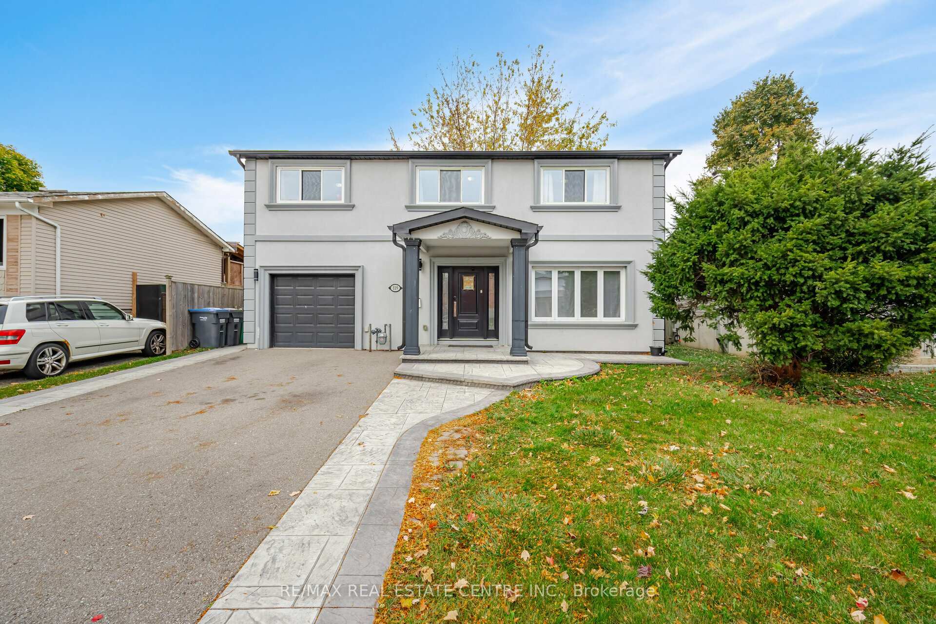 Front of 119 Madoc Drive