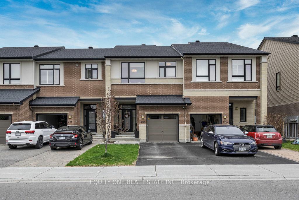 Photo 2 of 236 Southbridge Street, Ottawa, Riverside South/Gloucester Glen — HOMEH