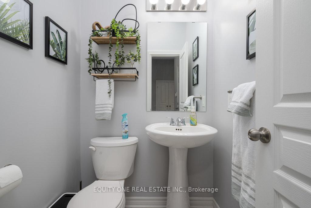 Photo 6 of 236 Southbridge Street, Ottawa, Riverside South/Gloucester Glen — HOMEH