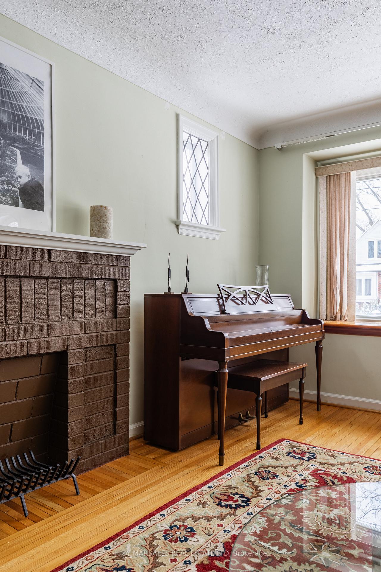 Photo 6 of 228 Bond Street N, Hamilton, Westdale — HOMEH