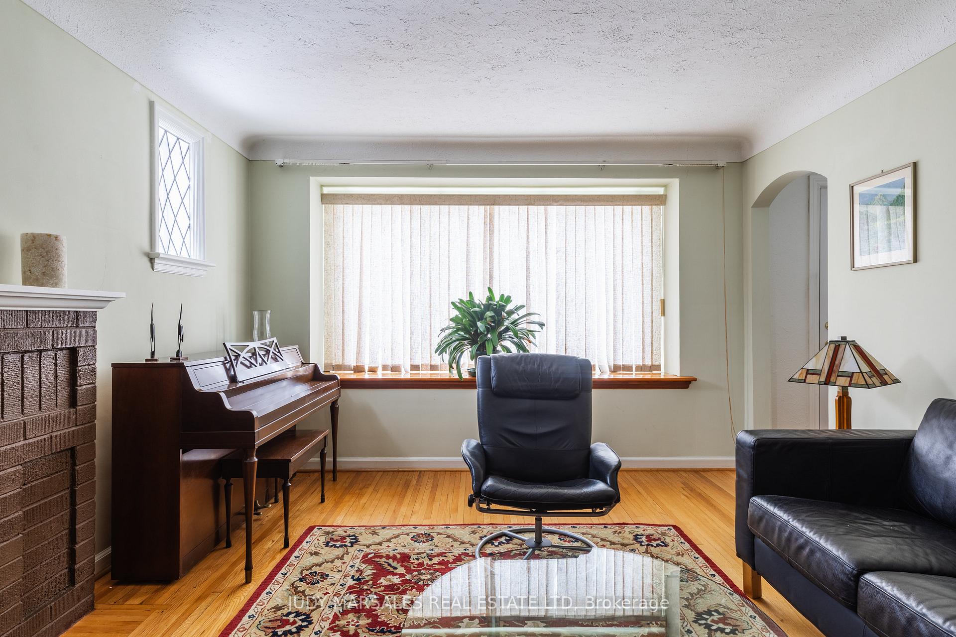 Photo 8 of 228 Bond Street N, Hamilton, Westdale — HOMEH