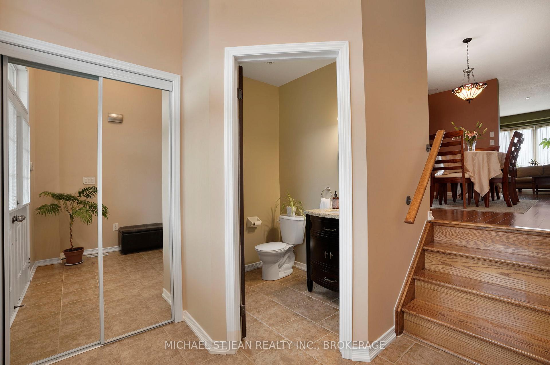Photo 29 of 91 Merrilee Crescent, Hamilton, Crerar — HOMEH