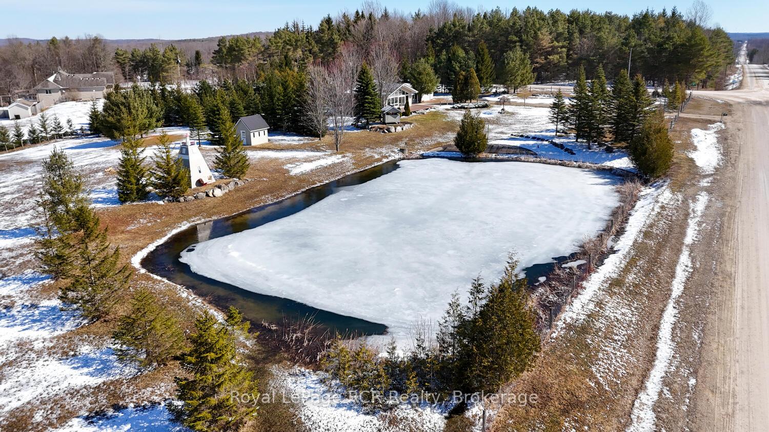 Photo 4 of 621823 7 Side Road, Chatsworth — HOMEH