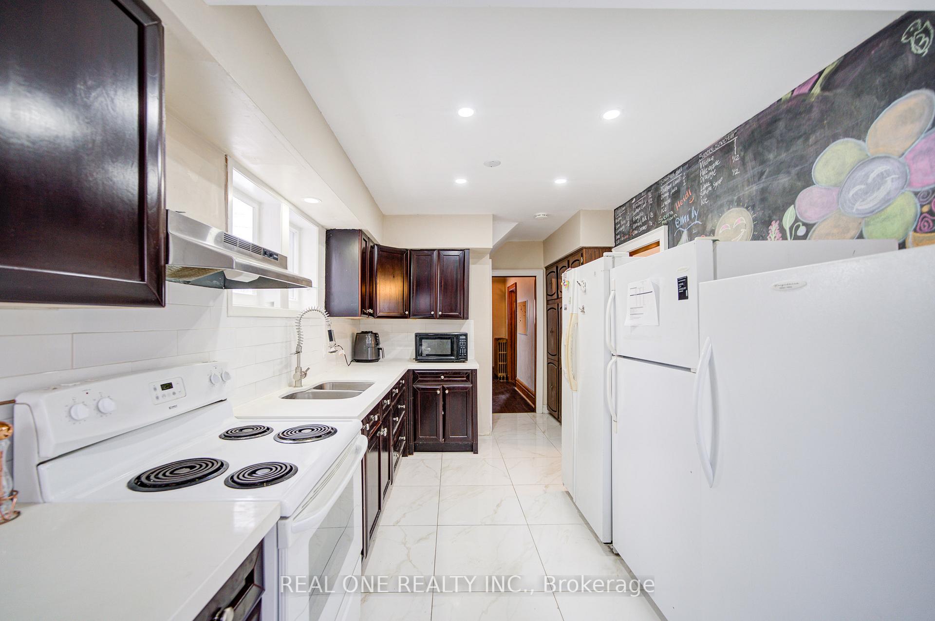 Photo 8 of 1212 King Street W, Hamilton, Westdale — HOMEH