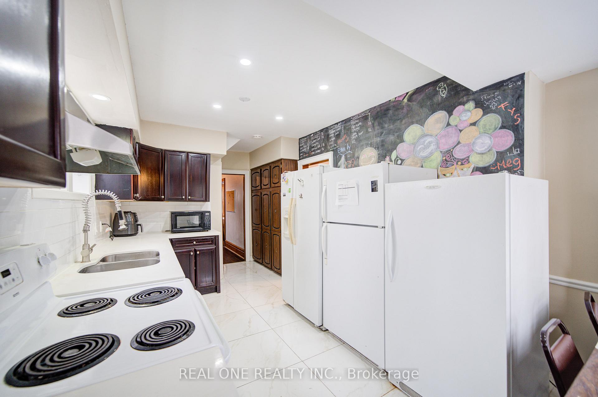 Photo 9 of 1212 King Street W, Hamilton, Westdale — HOMEH