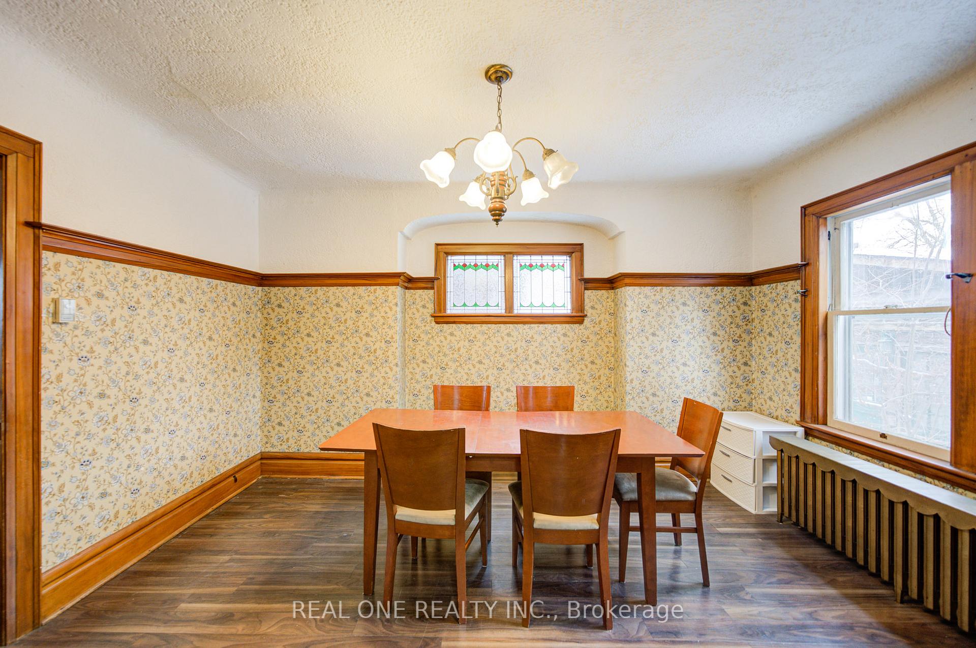 Photo 12 of 1212 King Street W, Hamilton, Westdale — HOMEH