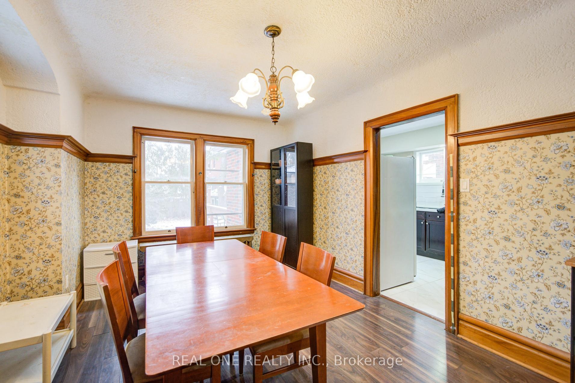 Photo 13 of 1212 King Street W, Hamilton, Westdale — HOMEH