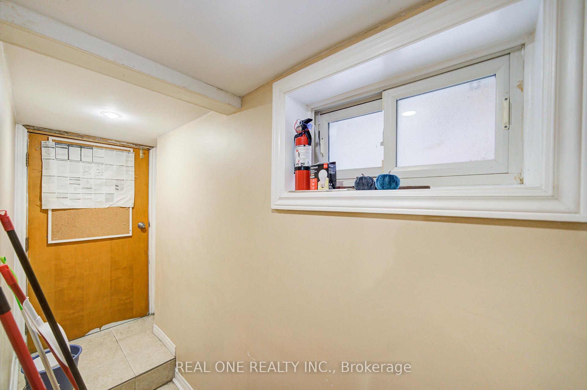 Photo 52 of 1212 King Street W, Hamilton, Westdale — HOMEH
