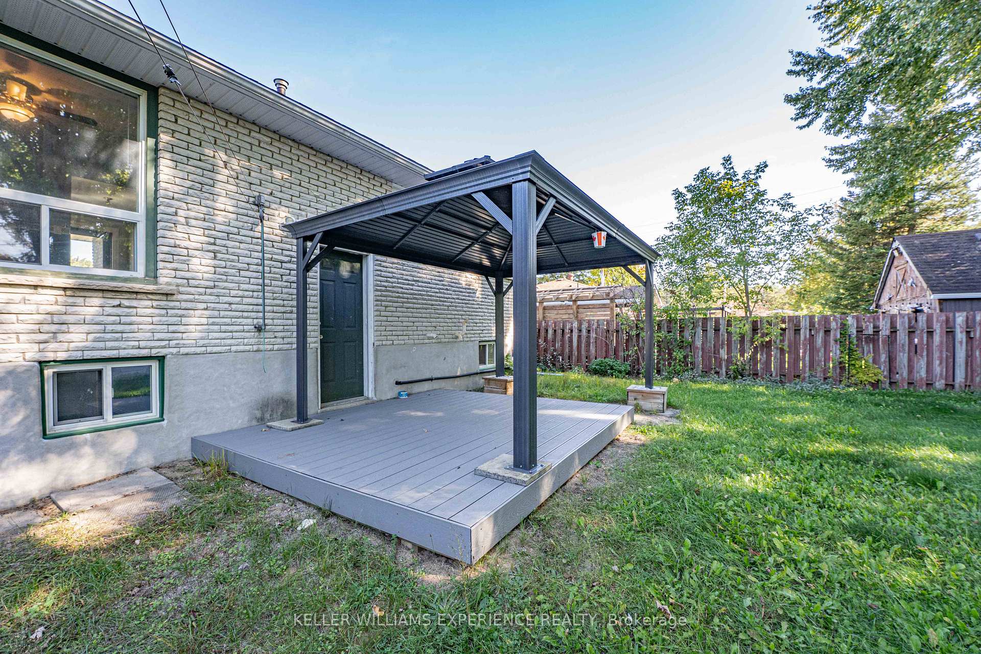 Photo 26 of 6 Sandsprings Crescent, Essa, Angus — HOMEH