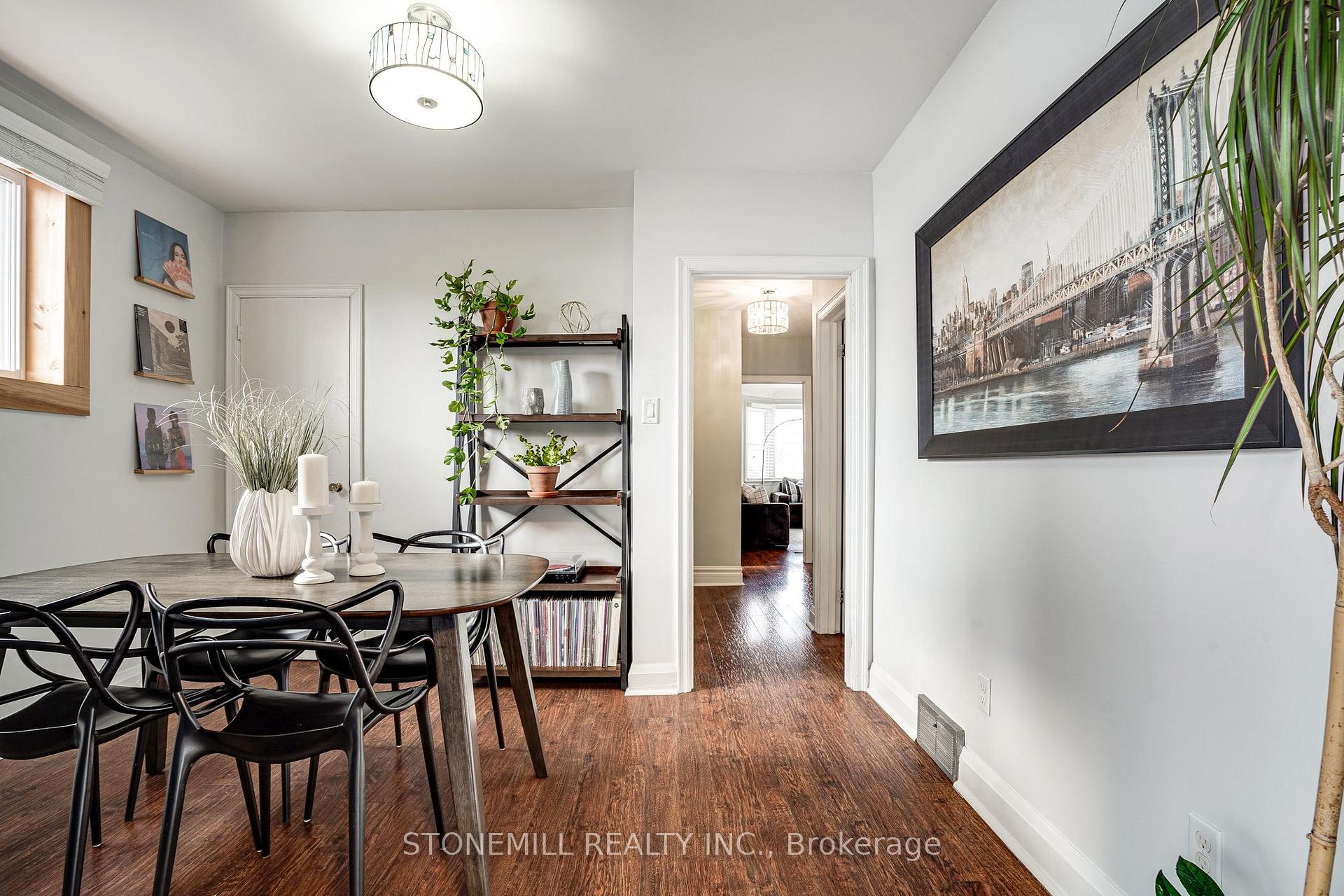 Photo 28 of 103 Adair Avenue S, Hamilton, Glenview — HOMEH